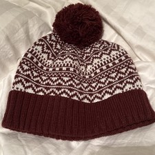 Cotton On White M Maroon Burgundy Red Fair Isle Knit Beanie Hat Pom Pom