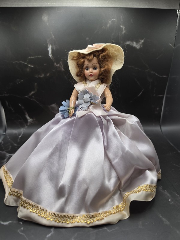 Vintage Continental Dolls-bridemaid Doll-7inches With Opening And Closing Eyes