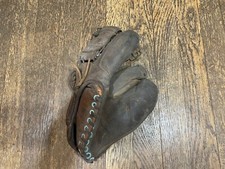 Vintage Spalding Form Pocket Baseball Glove 1950's Era Triple Play