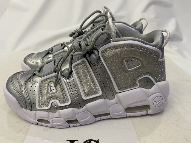 nike uptempo silver