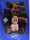 1998 UPPER DECK MICHAEL JORDAN UD CHOICE STARQUEST  BLUE #SQ-30 BASKETBALL CARD