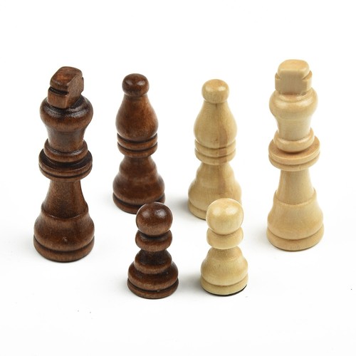 32 Piece Portable Wooden Carved Small Chess Pieces Hand Crafted Set King Tools - Picture 7 of 20