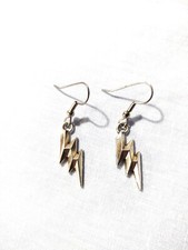 LIGHTNING BOLT 3 ELECTRIC ANGLES SILVER ALLOY CHARMS PAIR OF EARRINGS