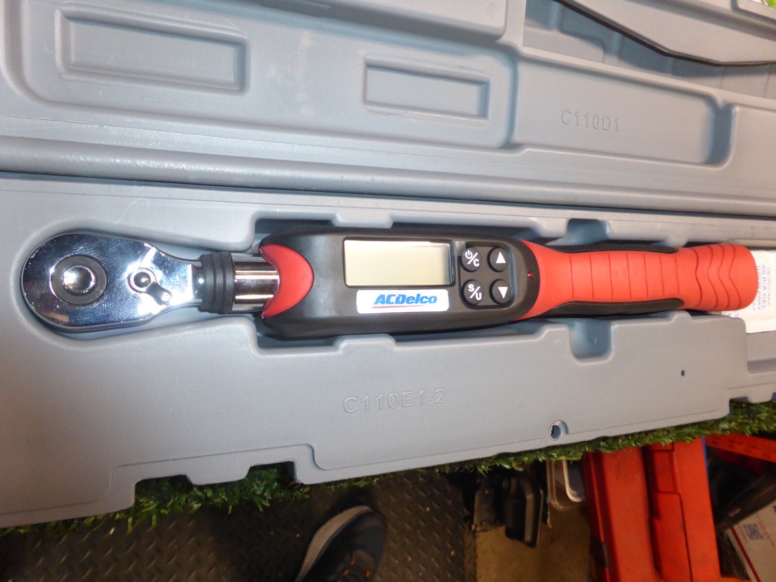 ACDelco ARM6013 3/8" (3.7 to 37 ftlbs.) Electronic Digital Torque