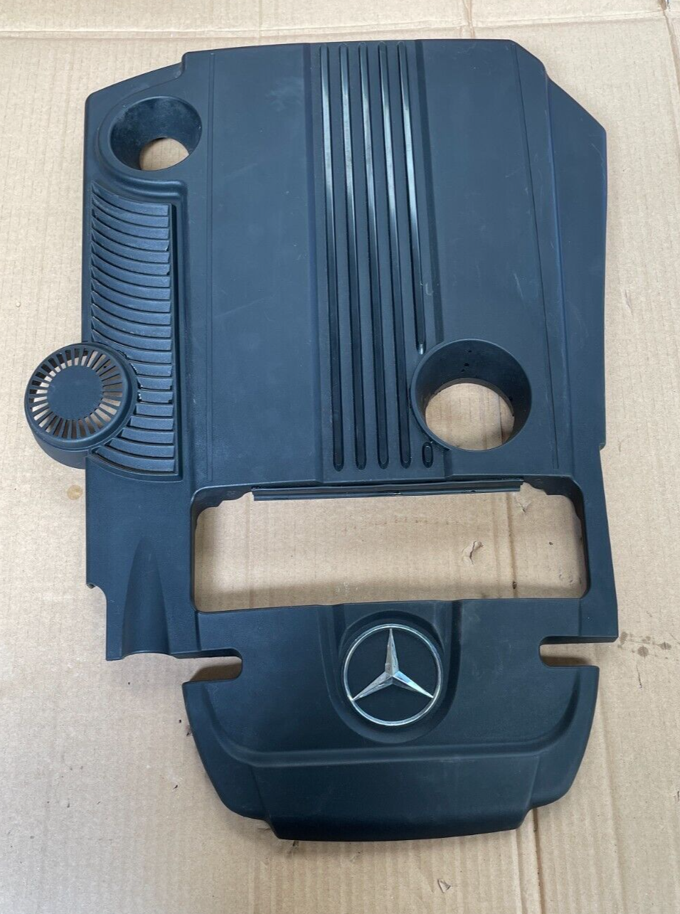 Mercedes E200 C207 Engine Cover 2010 Reg W204 C180 CGi Petrol ...