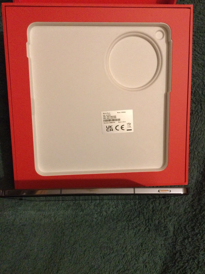 OnePlus Open/ApexEdition 1 TB Crimson shadow Wie Neu - Bild 4 von 4