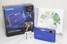 Fujifilm FinePix Z900 EXR 16.0MP Blue Compact Digital Camera Japan Import