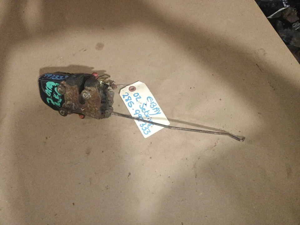 Pestillo de puerta delantera izquierda Chrysler Sebring Stratus 2001-2005 fabricante de equipos originales Foto 2 de 4