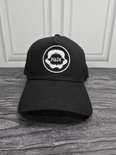 Gorra de camionero PADI Respect The Locals Shark New Era 9FORTY negra impecable