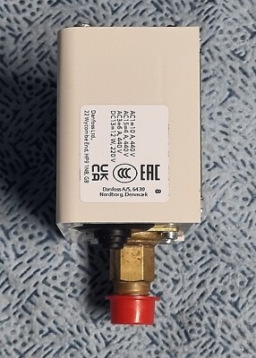 060-118966 1pcs New In Box Danfoss Pressure Switch KPI36 060-1189