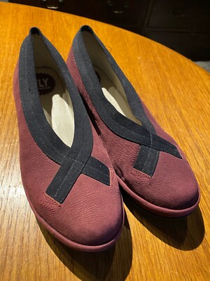 Fly Wedge Small Plateau Schuh Wein Wildleder Schwarz Besatz UK 7 / EU 40  