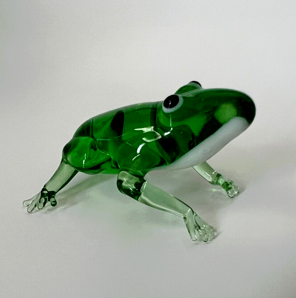 New Collection! Murano Glass Handcrafted Unique Lovely Green Frog Figurine