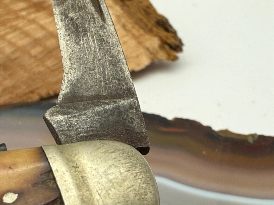 RARE early Vintage Cattaraugus 22369 2 Blade Pen jigged bone Handles--702.25 - Image 3 of 4