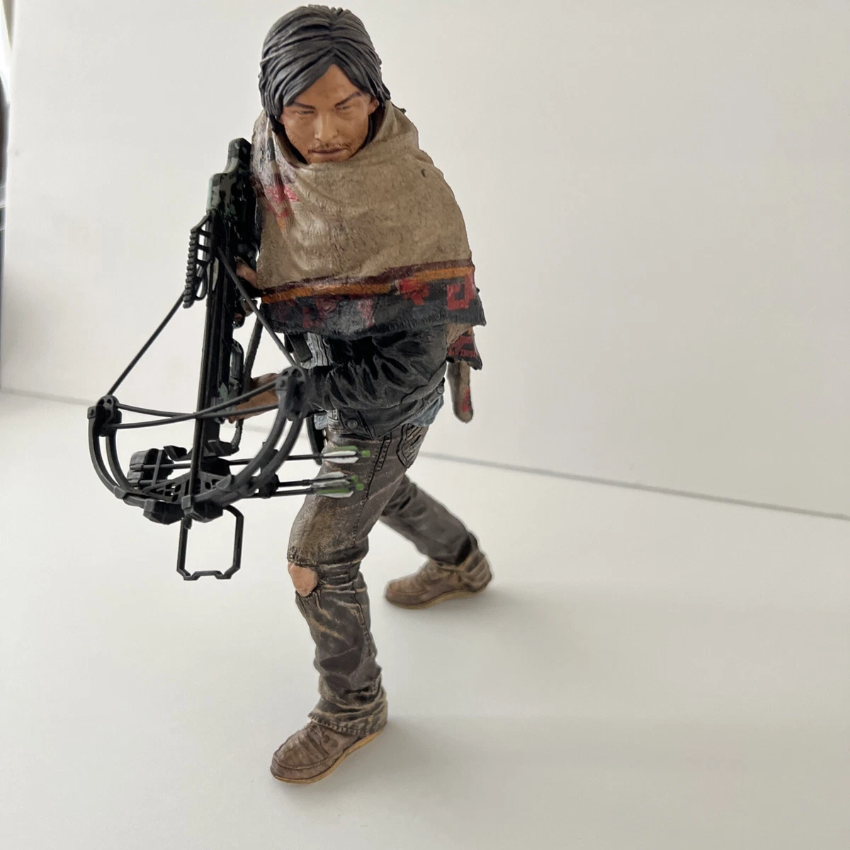 The Walking Dead Daryl Dixson 8.5” PVC Action Figure Model Toy Poncho,Bow,Knife  | eBay