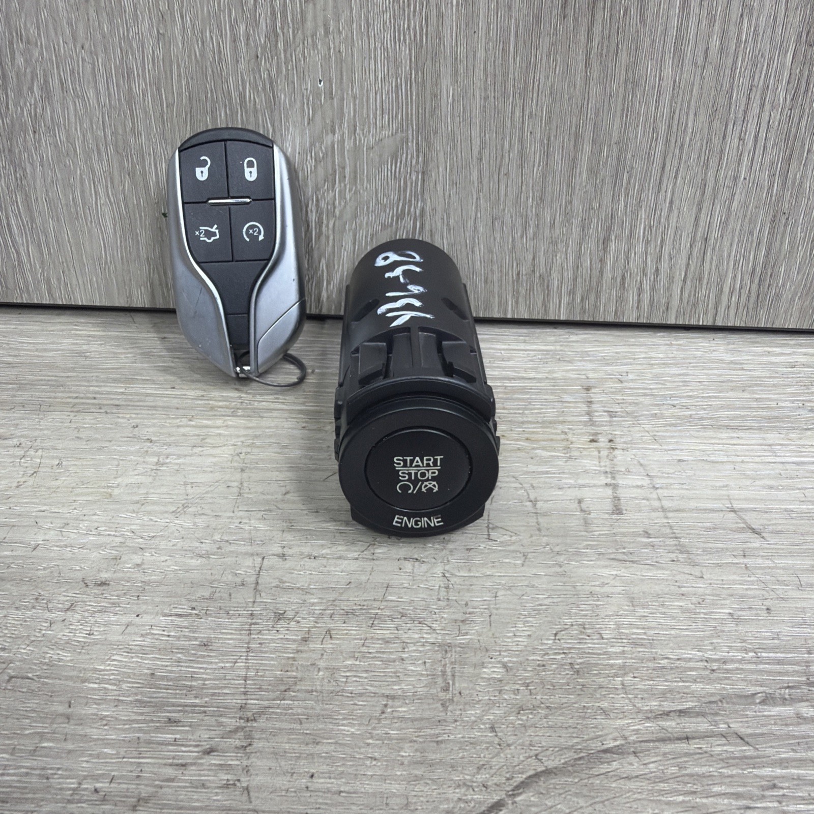 ✅ 2014-2019 MASERATI GHIBLI ENGINE IGNITION PUSH START STOP SWITCH & KEY OEM ✅