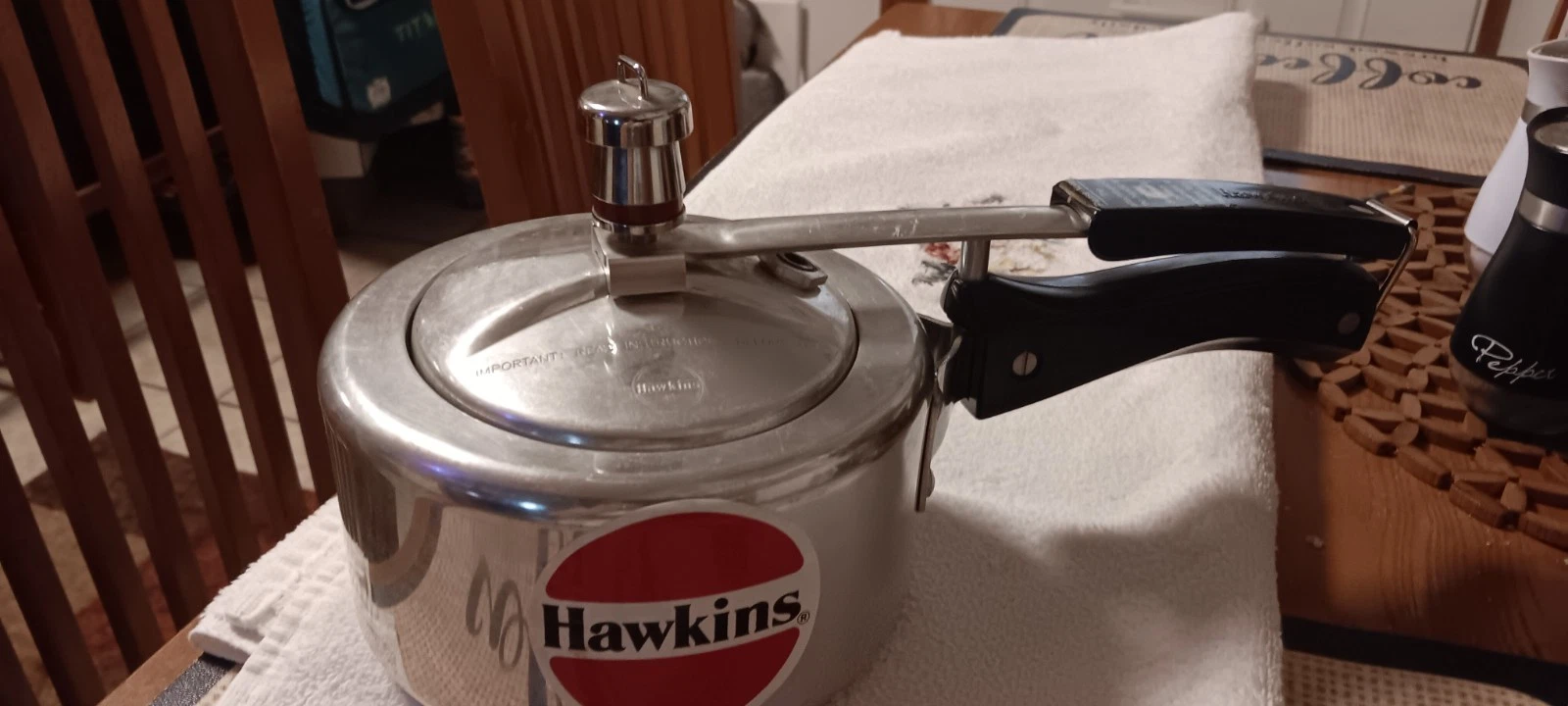 Hawkins Pressure Cooker 1.5 Liter Extra Seal Appears Unused NICE