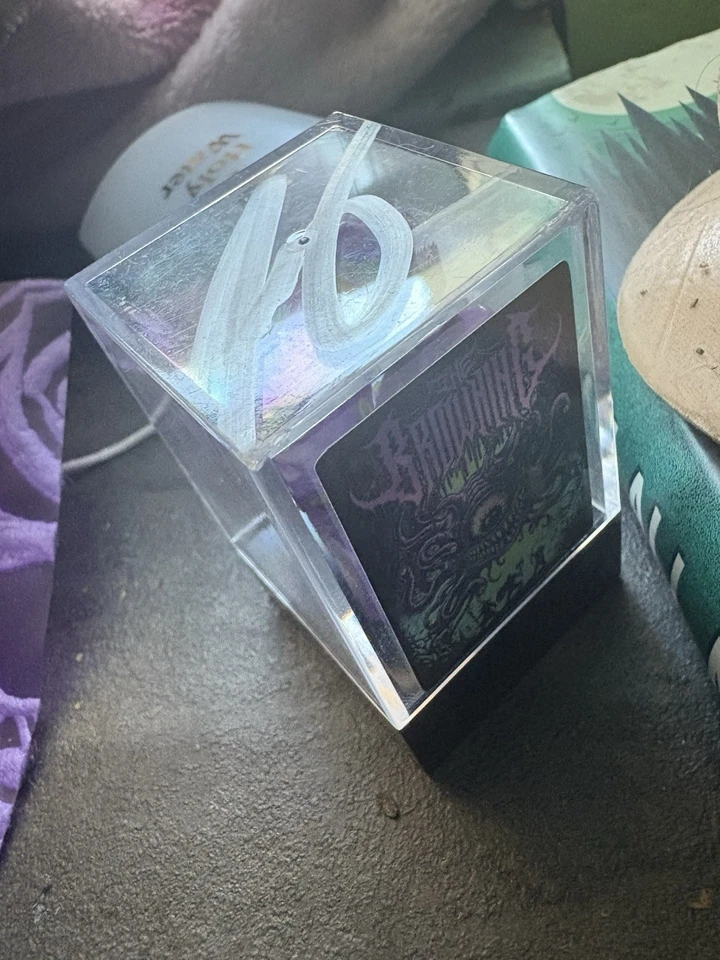 The Browning Signed DnD Dice Limited To 1 Out Of 50 (The Rest Weren’t Signed) - Image 2 of 4