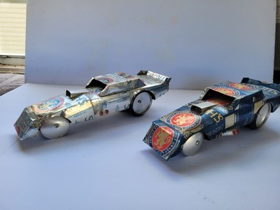 Strohs Beer  2 Funny Cars  Home Made Out Of Beer Cans 12 inches long 