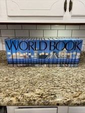 World Book Encyclopedia 2002 Spinescape 22 Vo...