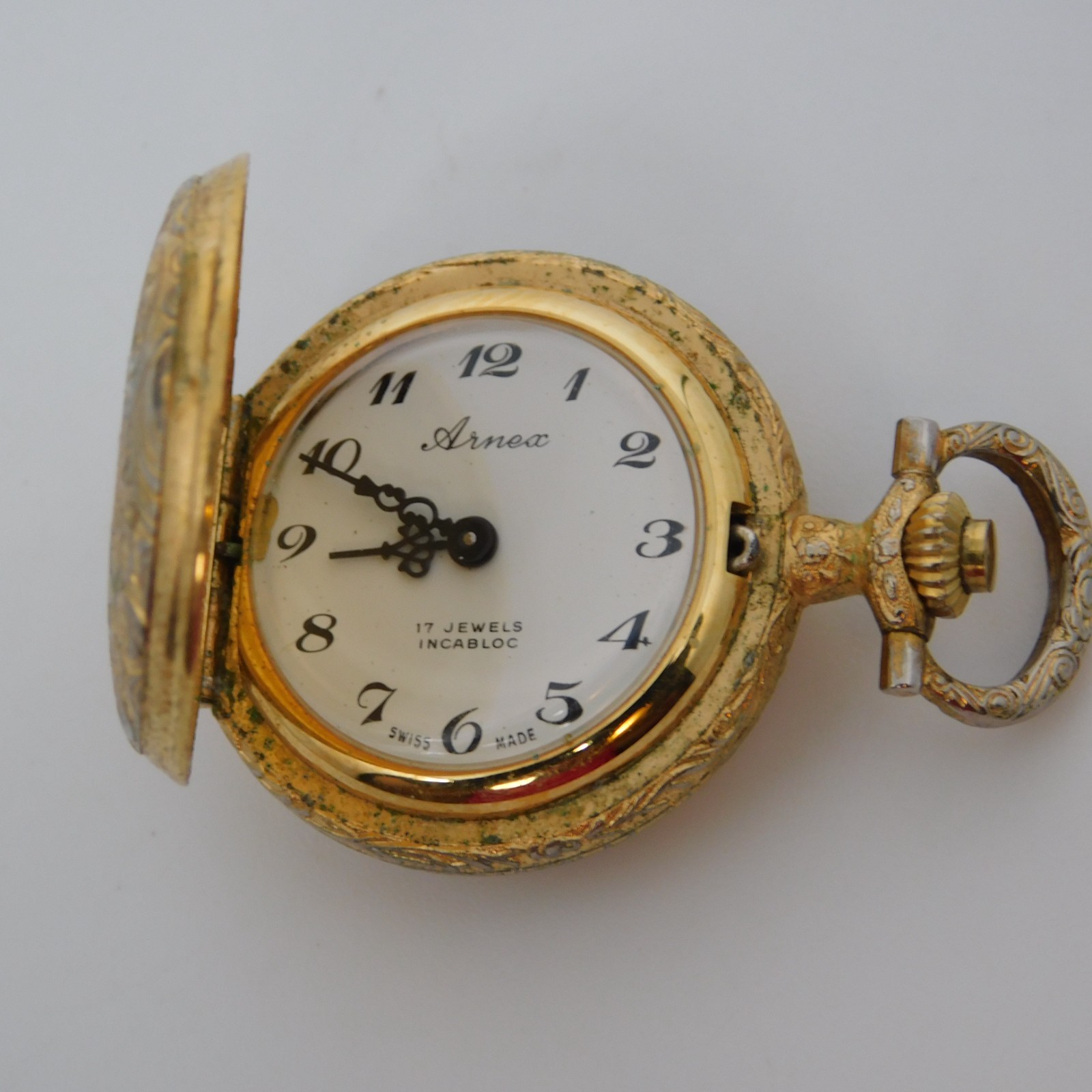 Vintage Arnex Swiss Made Wind-up Women's Pendant Watch Doesn't Keeps Time