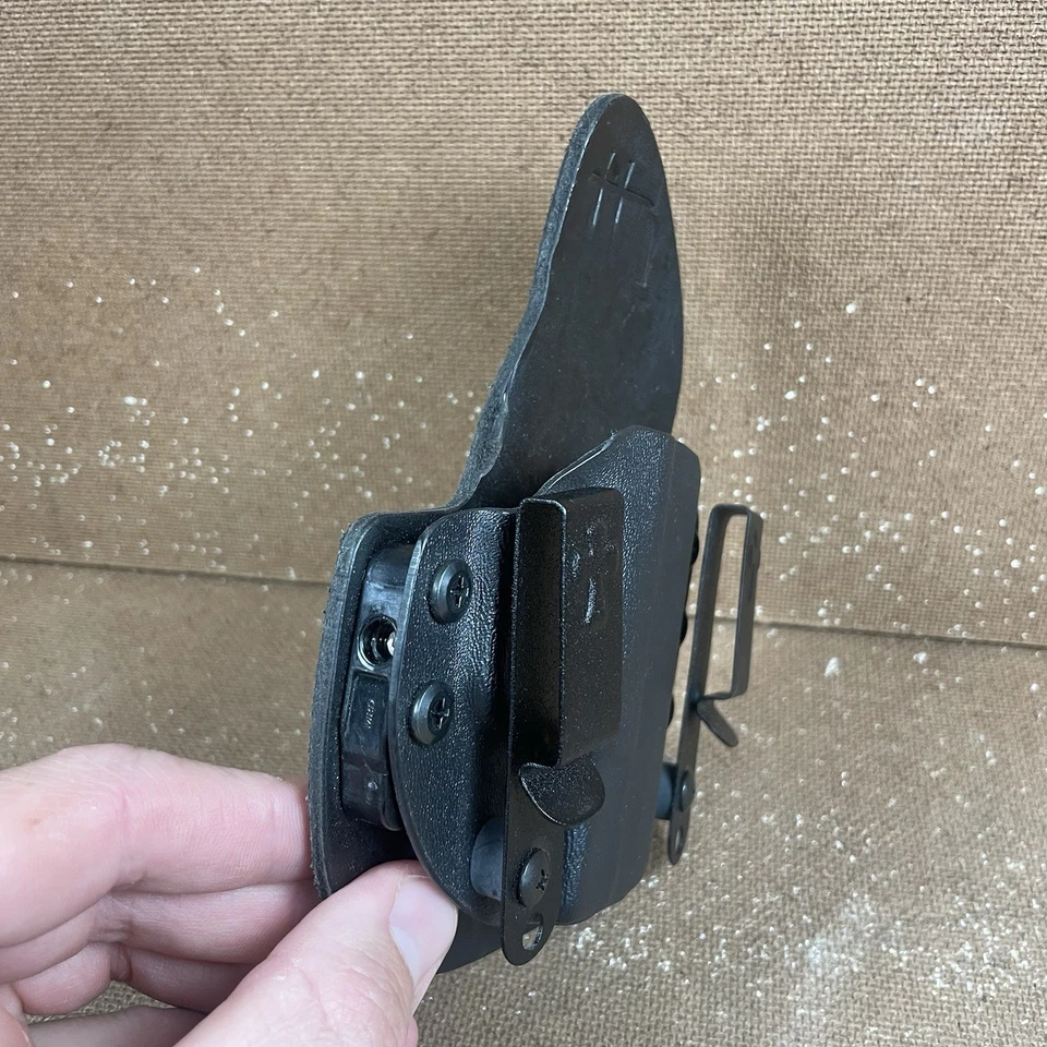 Funda cruzada con portador Mag - The Reckoning para Springfield Hellcat Foto 2 de 4