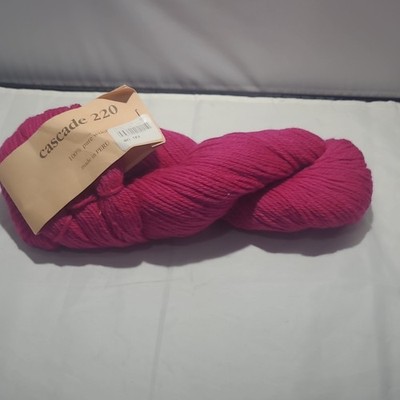 Cascade 220 100% Wool Worsted Yarn Pink Hank 220yd 100g MPN 7802 Dye Lot 091