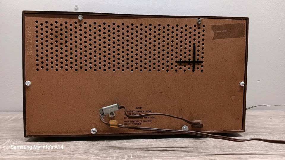 Vintage 1960’s Magnavox Solid State Table Radio Am /fm Works | eBay