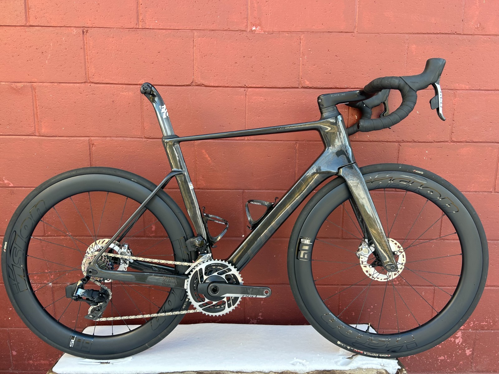 2025 56cm Factor OSTRO VAM SRAM Red AXS With Power Meter