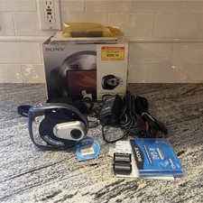 Sony Handycam DCR-DVD7 DVD-R Camcorder 10x/120x 2.5" LCD USB w Accessories