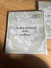 New Pair Of Laura Ashley Josette Pillowcases Hedgerow 200 Thread count