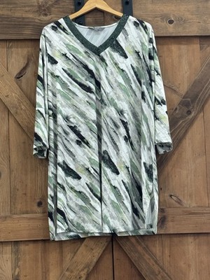 Ulla Popken Women's US 20/22 Green Multicolored Abstract Long Line Tunic Top New