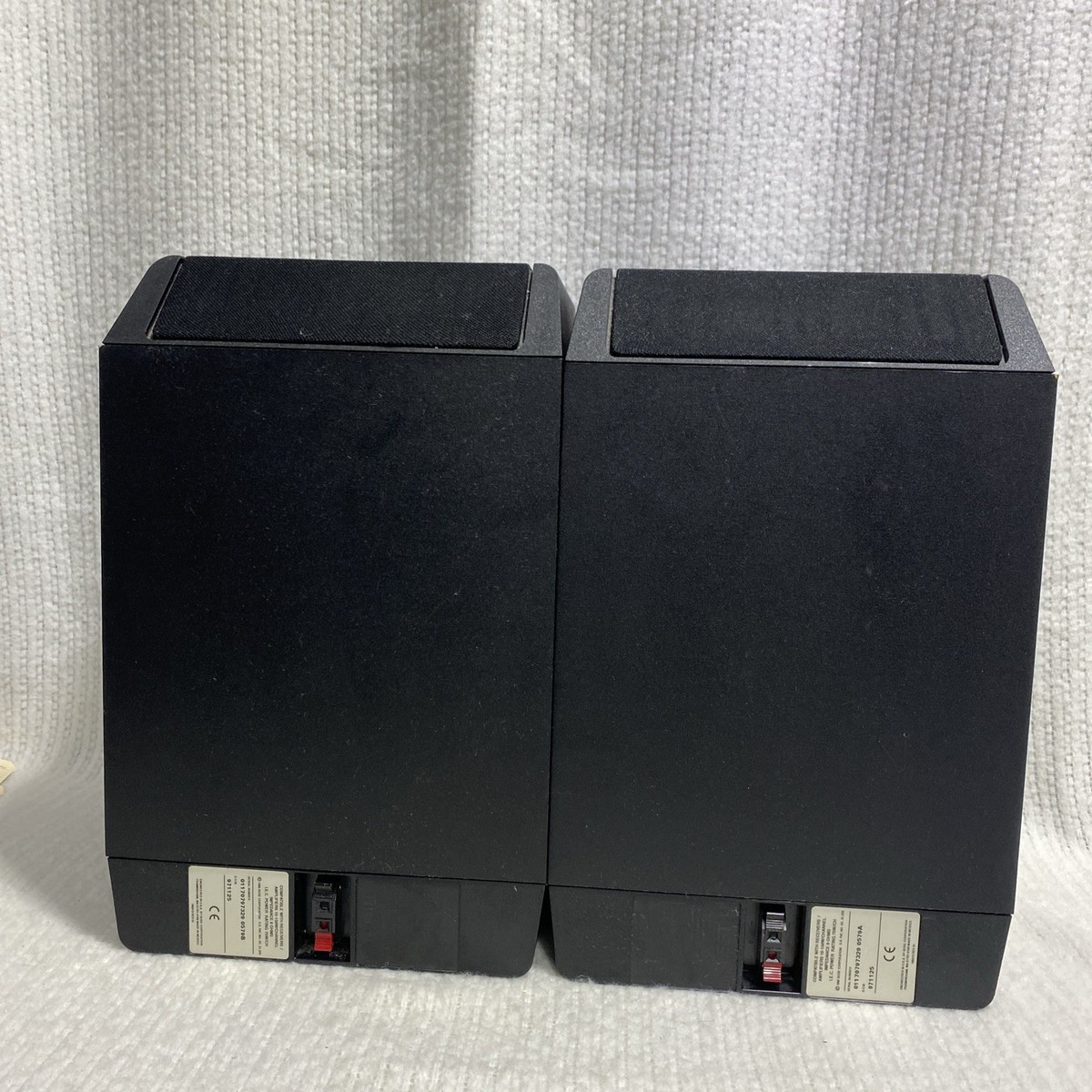 Bose 301 Series IV Direct Reflecting Speakers Bookshelf Left Right