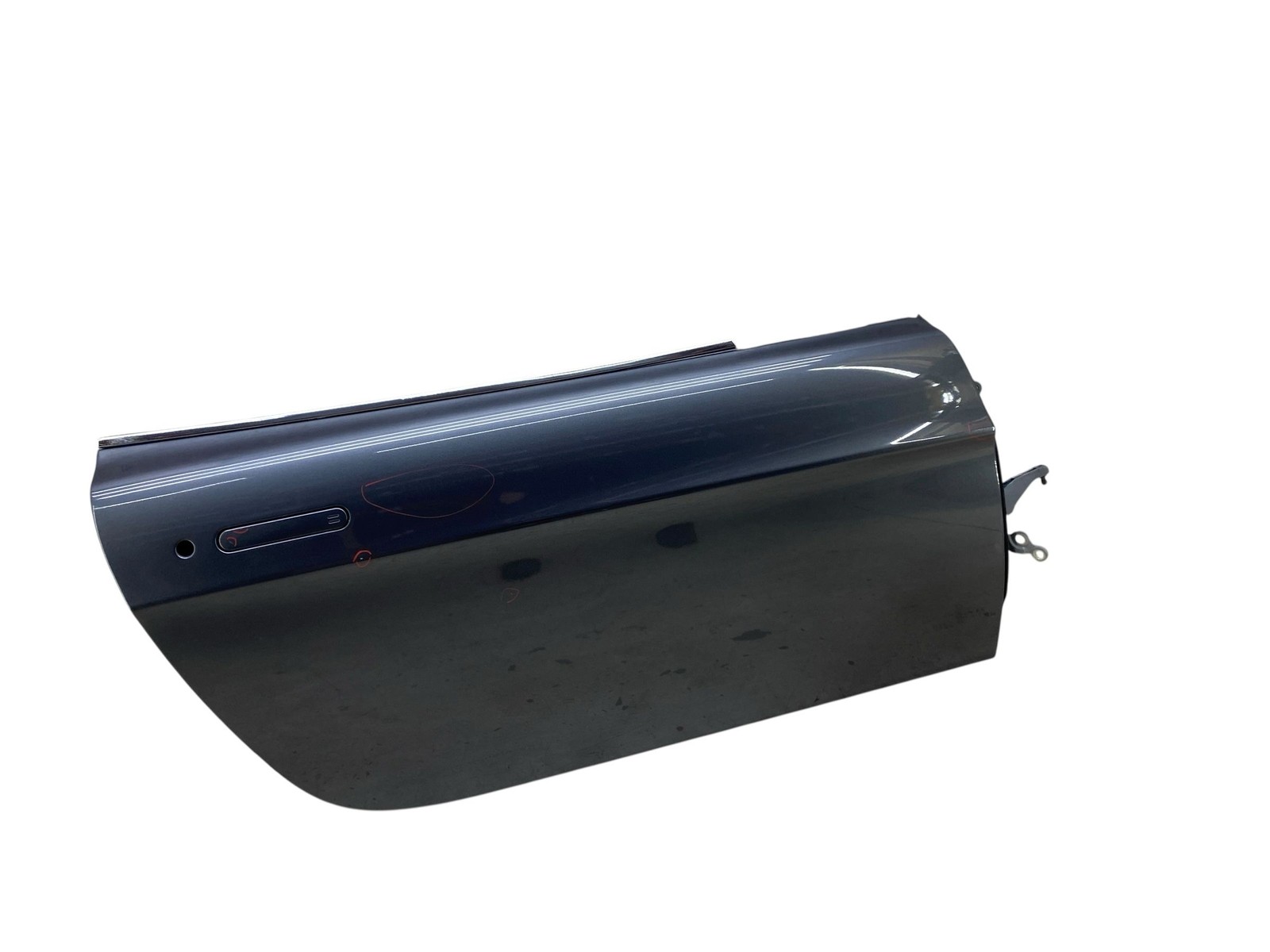 2006-2016 Aston Martin Vantage RIGHT DOOR W/O GLASS OR LOCK CYLINDER *SCRATCHED*