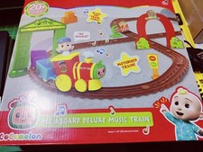CoComelon All Aboard 20pcs Deluxe Music Motorized Train Toy Playset gift