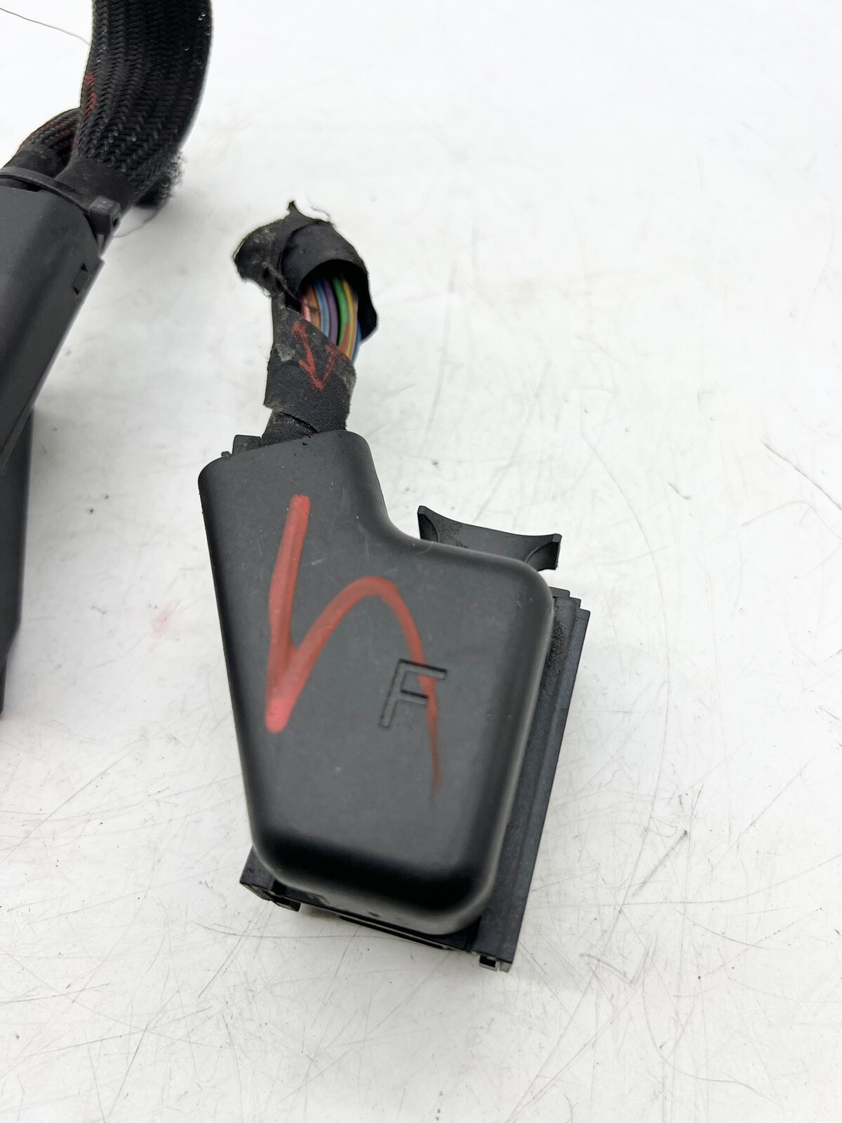 06-11 MERCEDES C300 Engine Computer Control Module Unit ECM ECU  