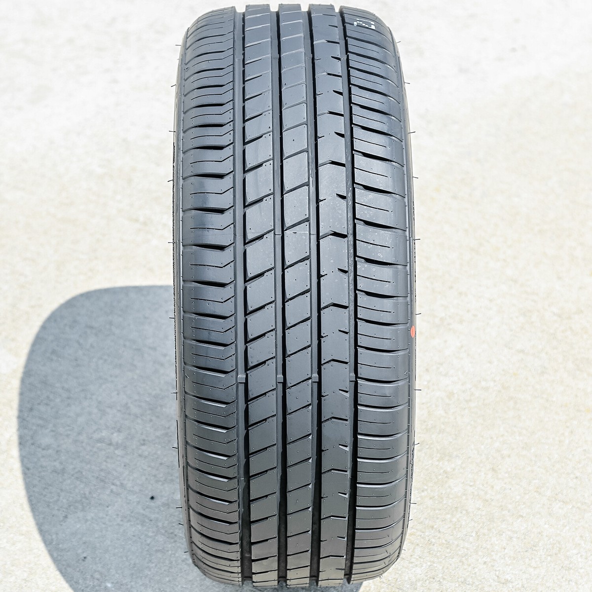 4 Tires Atlander Xsport-86 225/40ZR18 225/40R18 92W XL High