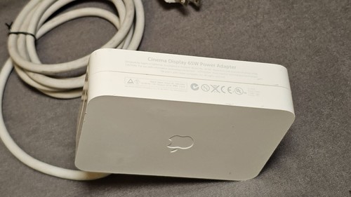 Apple A1096 65W Power Adapter Cinema HD Display Ships Fast!!! - Afbeelding 2 van 5
