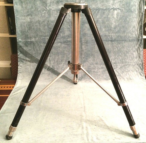 TRIPOD LEGS, VERY LIGHT WEIGHT ALUMINUM, QUICKSET, 5.5" Mitchell style? FLAT-TOP - Picture 2 of 12