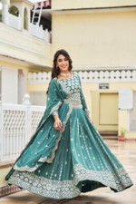 Ready made Lehenga Pakistani Lengha Choli Indian Wedding Party Sabyasachi Bridal