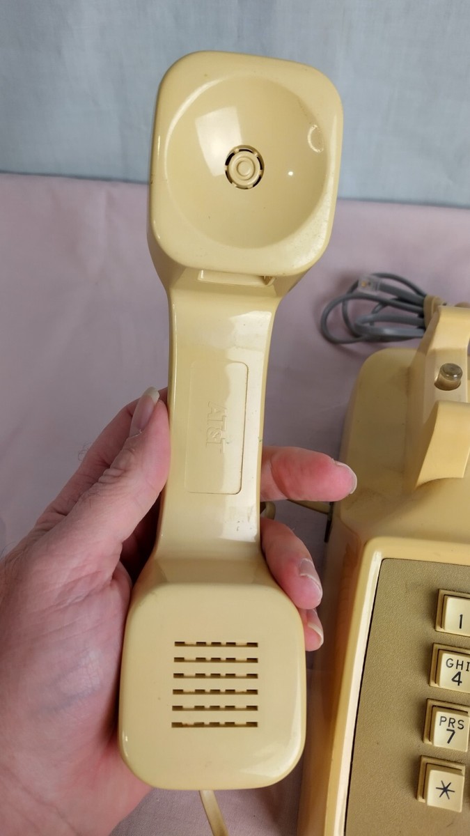 Vintage AT&T Desk Top Push Button Phone 100 Series Beige With