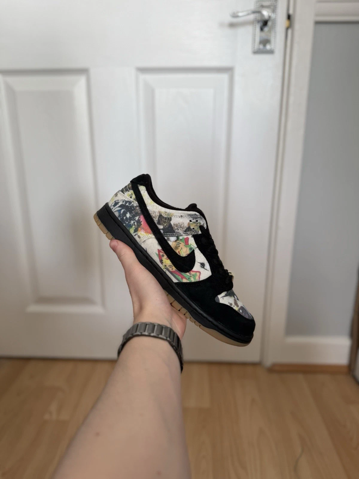 Supreme X SB Dunk Low Rammellzee taille UK 6,5 NEUF