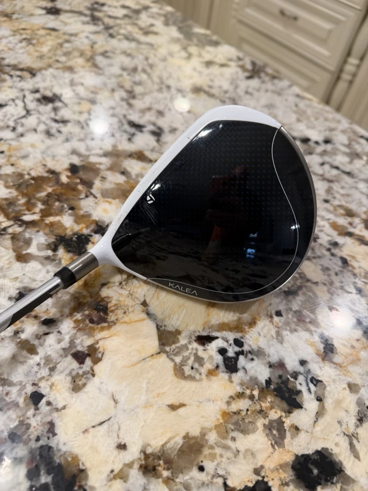 Taylormade Kalea Premier 木杆 12.5* 40 Lite 石墨 女士 硬度 44 右握 — 第 4/4 张图片