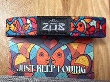   ZOX JUST KEEP LOVING  MEDIUM NIP 6 SHIPPING FOR UP TO 8 ZOX  S