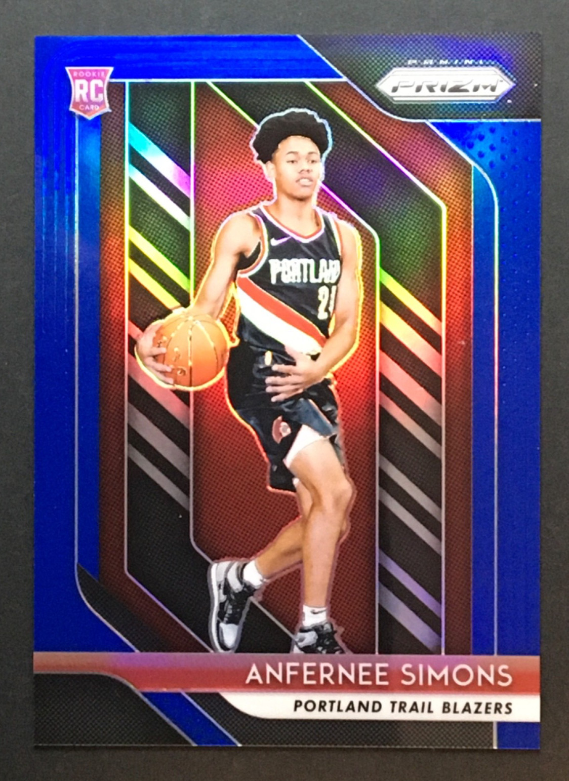 2018-19 Panini Prizm - Anfernee Simons #61 Blue Prizm /199 Rookie Card
