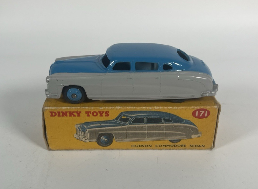 Dinky 171, Hudson Commodore Sedan - Free Price Guide & Review