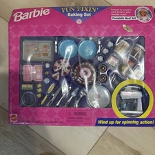 Barbie Fun Fixin' Baking Set 1997 Mattel Brand New in Box #67688