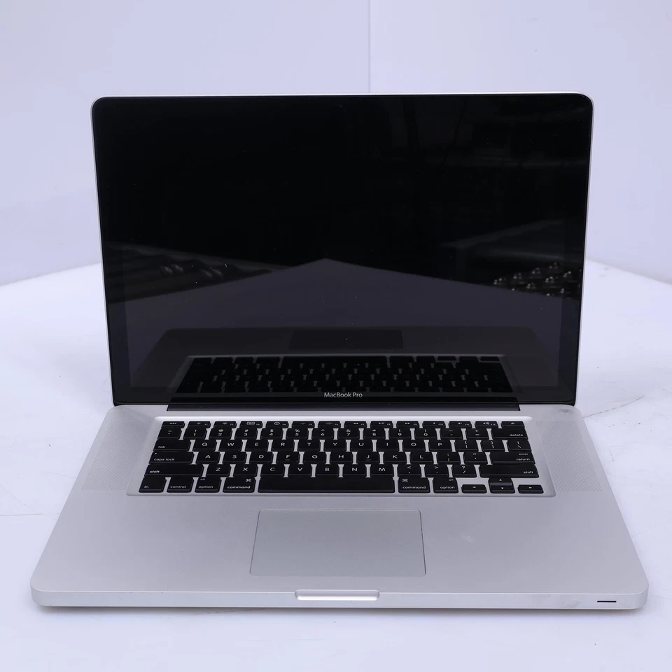 Apple A1286 (EMC 2353-1) Intel Core i7 2da Generación 16GB RAM 256GB SSD High Sierra Foto 3 de 4