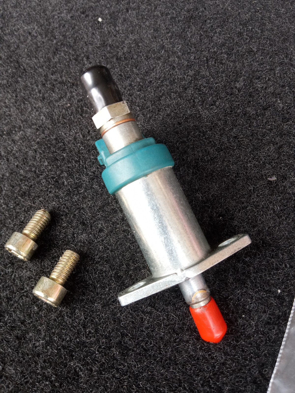 Genuine Bosch Cold Start Valve for 84-93 Mercedes Benz and Ferrari Testerossa 