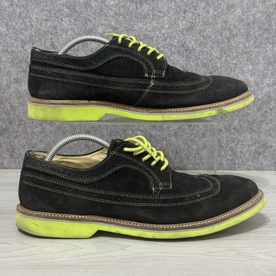 black dress neon shoes Wear Shoe Black Dress With Neon Colors Black Dress With Yellow Shoes