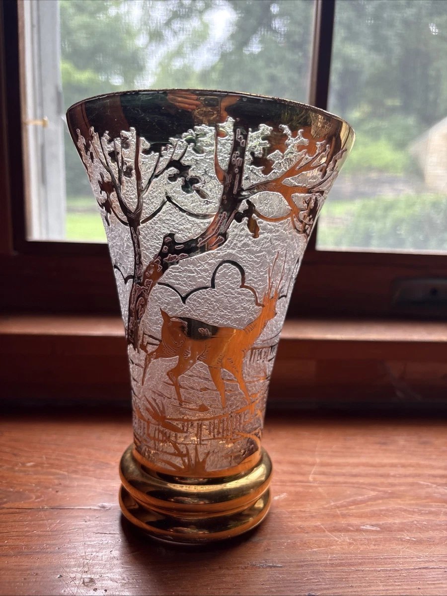 25+ Glass Collectible 1900-1919 Time Period Manufactured Vases for sale